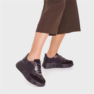 Wonders Roma Platform Mesh Trainer - Black Croc